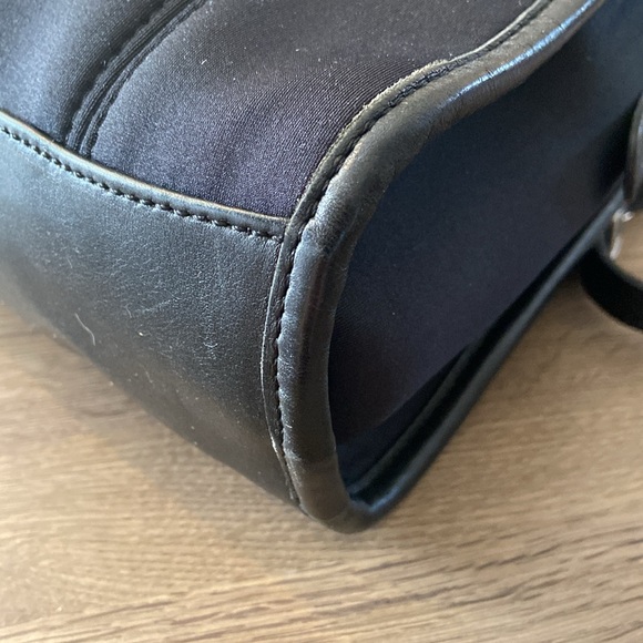 Vintage Coach Neo Leather Backpack - Picture 4 of 13